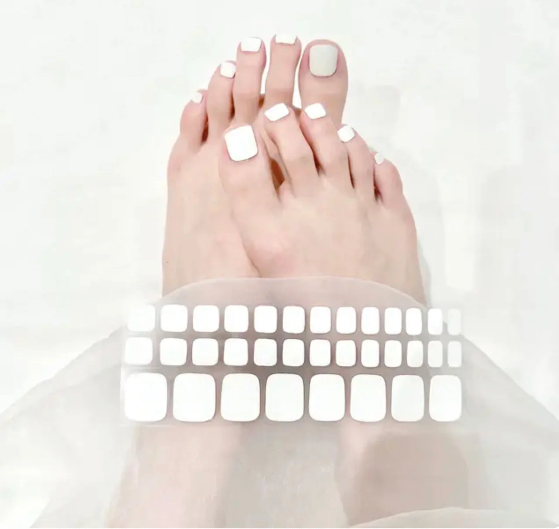 Pedicure White